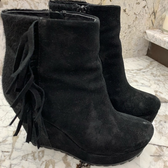 Very Volatile black wedge bootie CAUSEWAY 7.5 - Picture 1 of 10